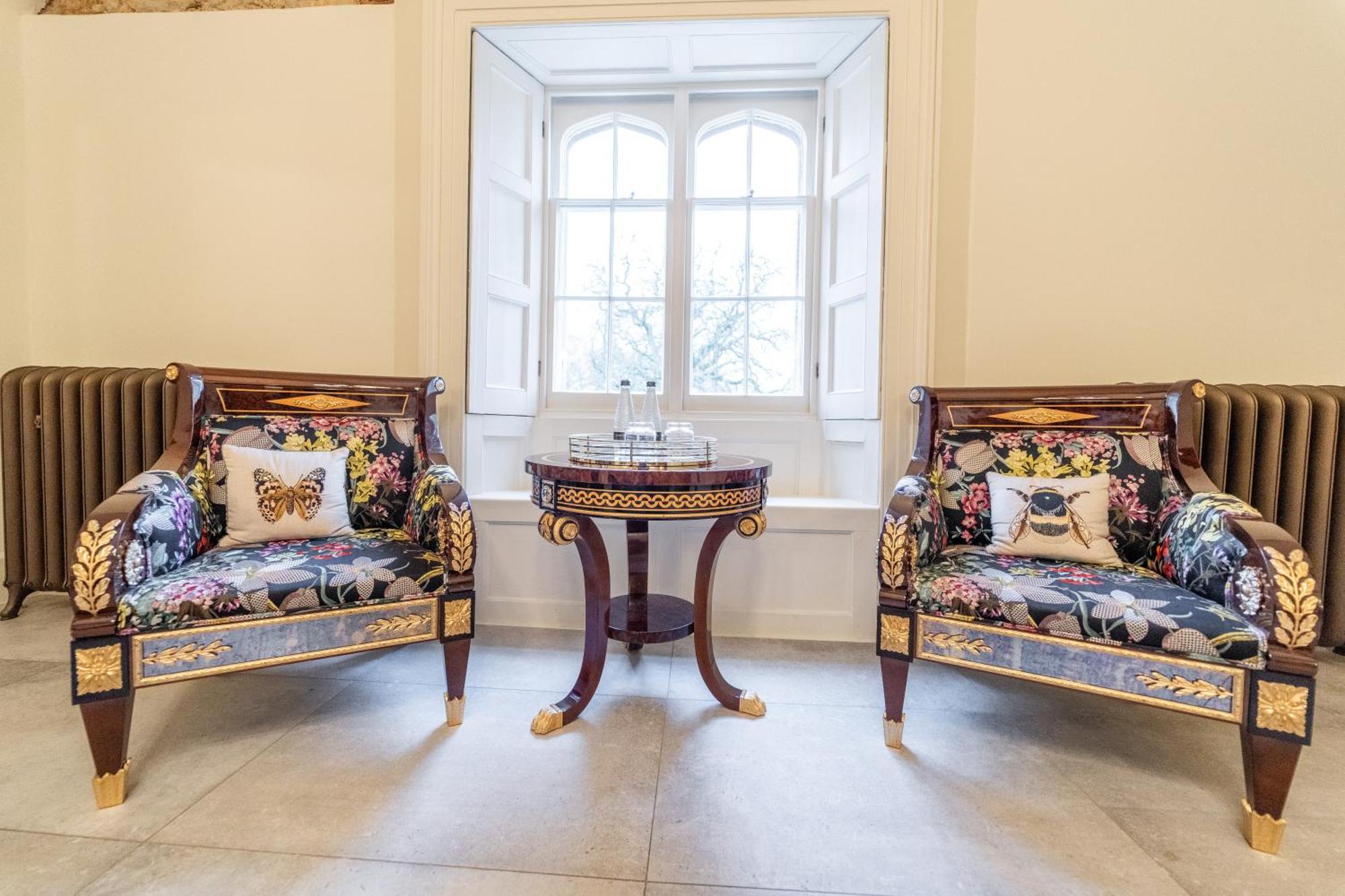 Weston Manor Hotel Eksteriør bilde