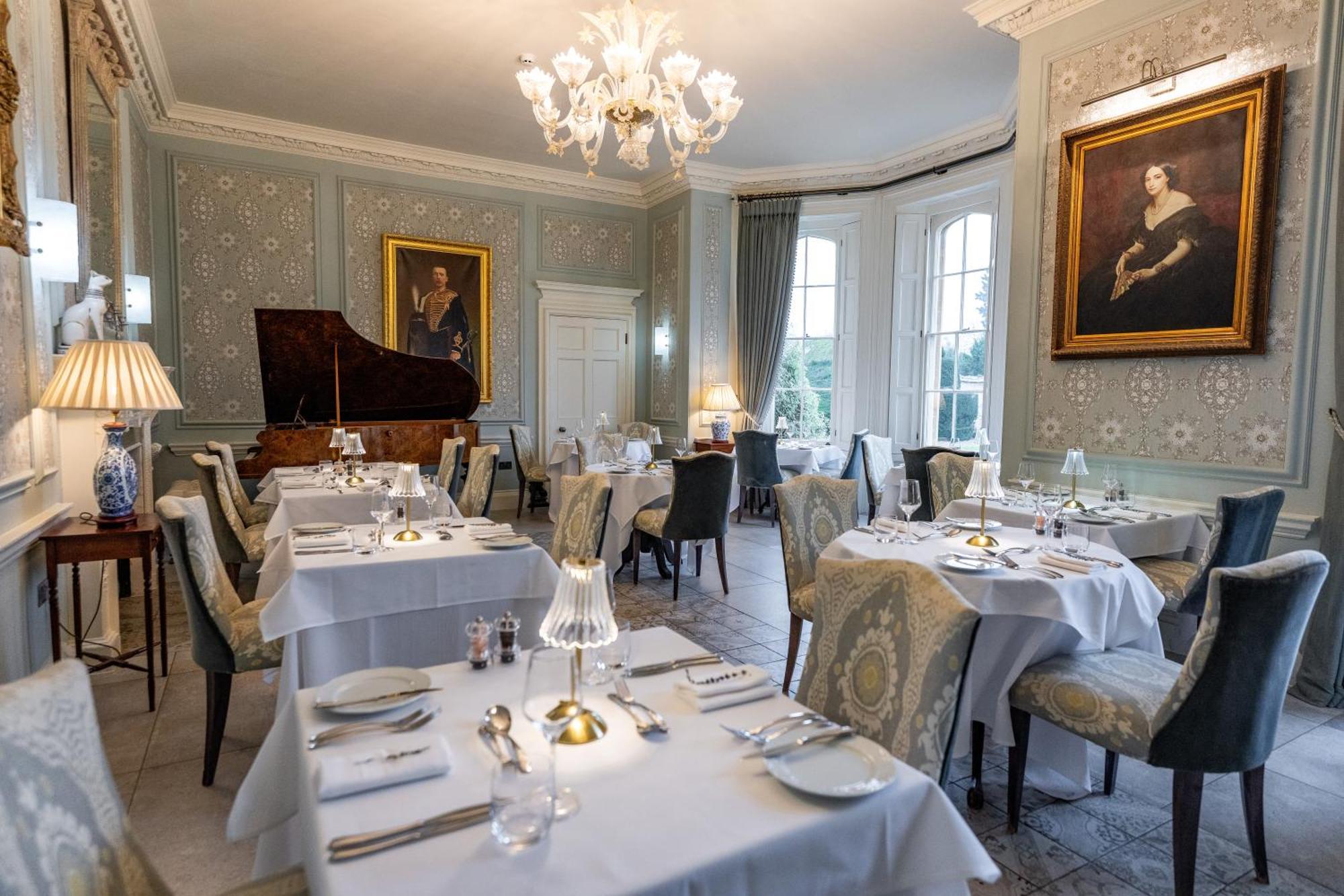 Weston Manor Hotel Eksteriør bilde